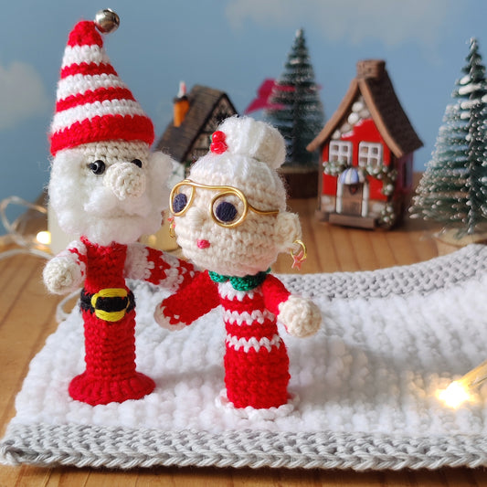 Mrs. Claus Finger Puppet