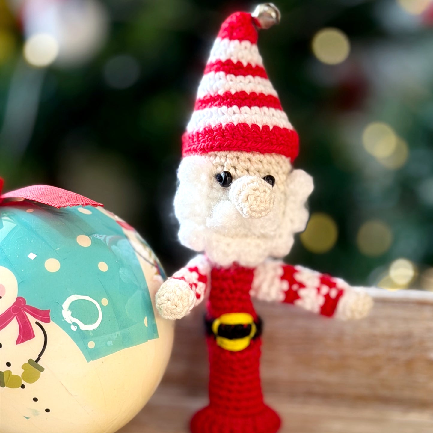 Santa Finger Puppet