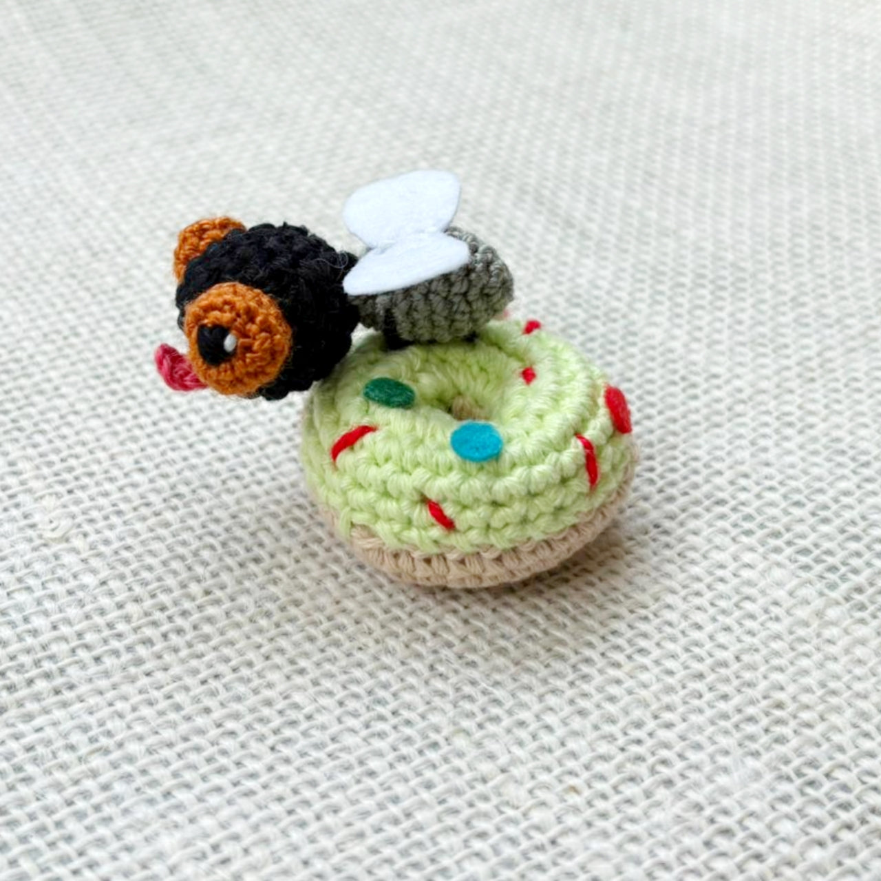 Green Donut & Fly Pencil Topper